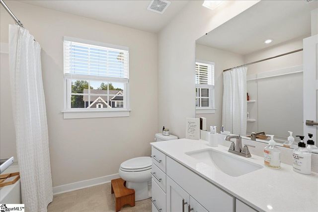 734 Lady Fern Drive, Woodruff, SC 29388
