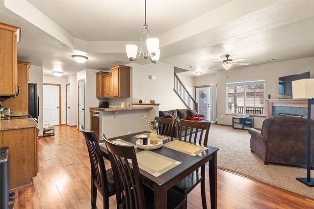 1655 Burr Drive, North Liberty, IA 52317