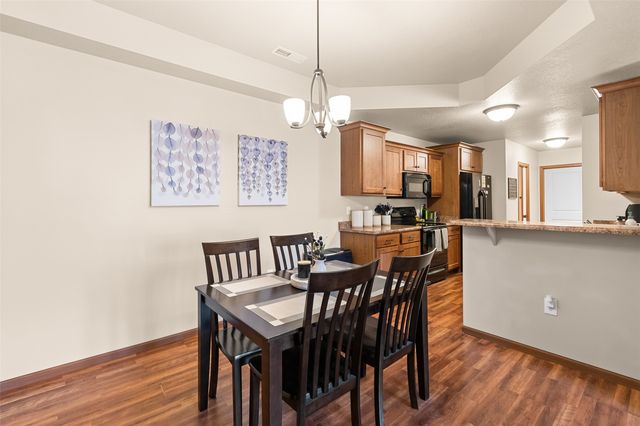 1655 Burr Drive, North Liberty, IA 52317