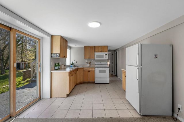 100 Village Lane, Wellfleet, MA 02667
