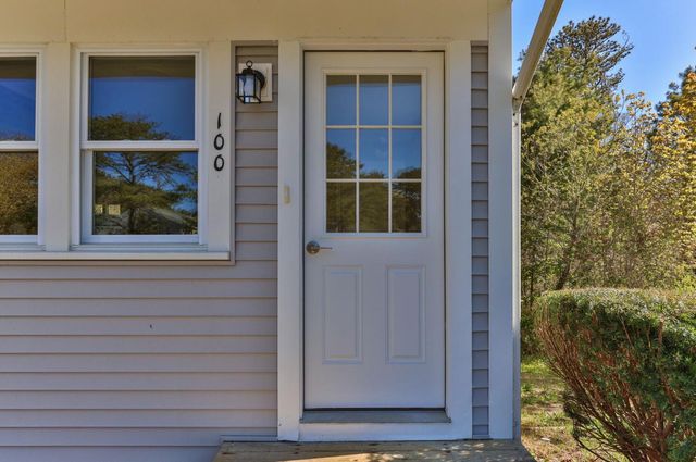 100 Village Lane, Wellfleet, MA 02667