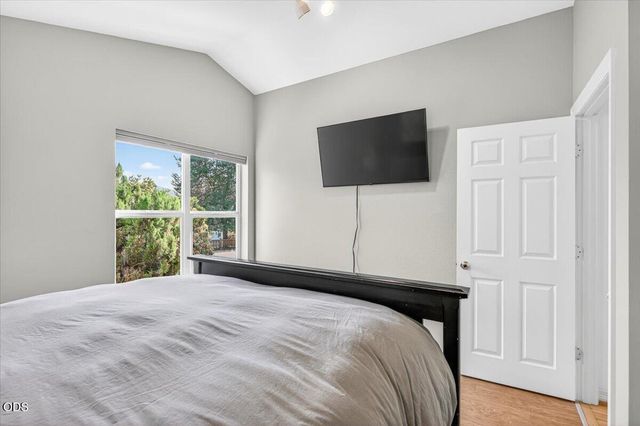 2334 Black Oak Way, Ashland, OR 97520