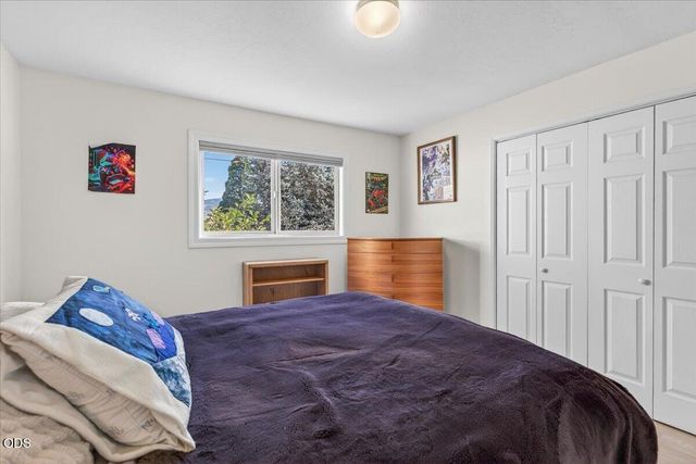2334 Black Oak Way, Ashland, OR 97520