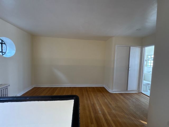 5132 S Blackstone Avenue 2M, Chicago, IL 60615