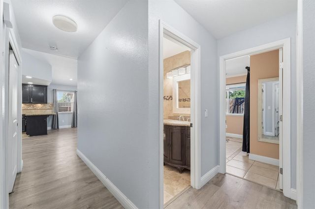 359 Trevor Ave, Oakdale, CA 95361