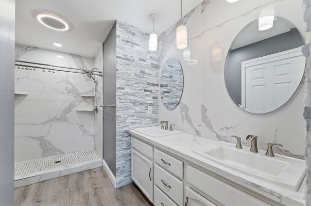 359 Trevor Ave, Oakdale, CA 95361