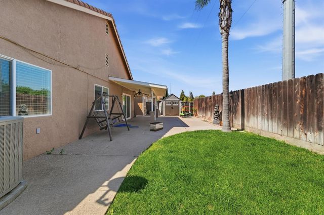 359 Trevor Ave, Oakdale, CA 95361