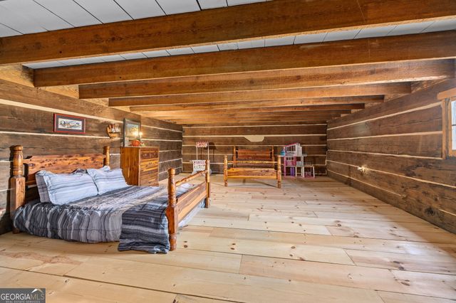 28 Ayersville Road, Toccoa, GA 30577