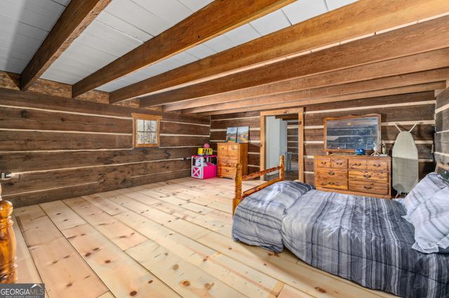 28 Ayersville Road, Toccoa, GA 30577