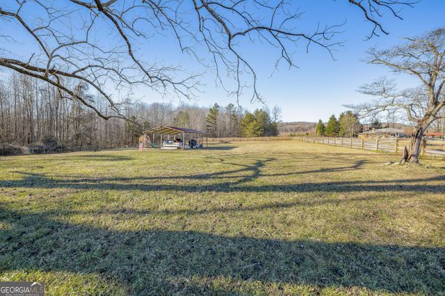 28 Ayersville Road, Toccoa, GA 30577