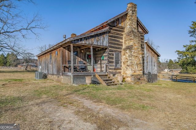 28 Ayersville Road, Toccoa, GA 30577