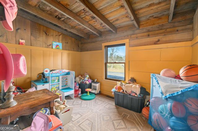 28 Ayersville Road, Toccoa, GA 30577