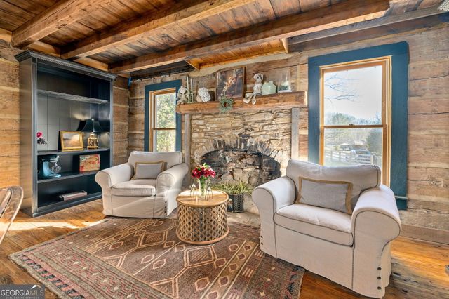 28 Ayersville Road, Toccoa, GA 30577