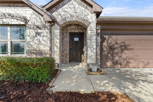 816 Harrison Lane, Lavon, TX 75166