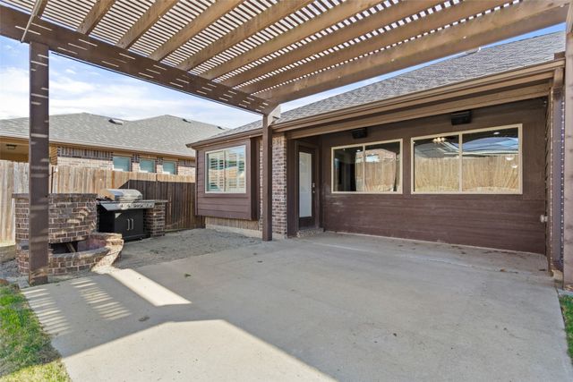 816 Harrison Lane, Lavon, TX 75166