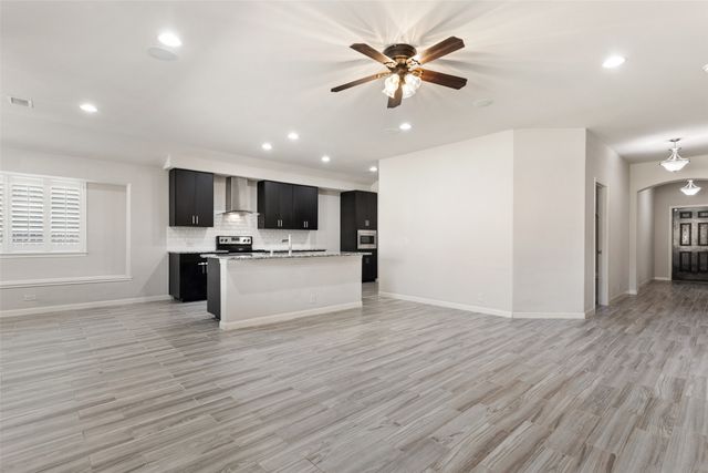 816 Harrison Lane, Lavon, TX 75166