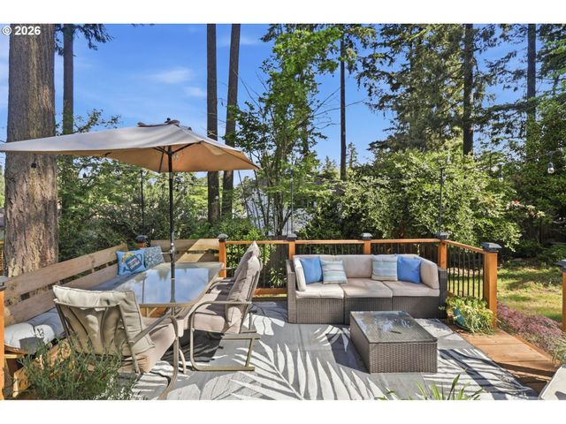 3743 Se HAGER Ln, Milwaukie, OR 97267