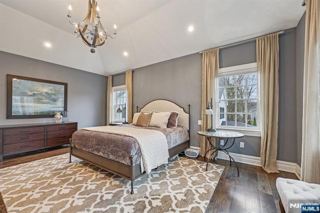 16 Norman Place, Tenafly, NJ 07670