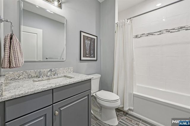 16 Norman Place, Tenafly, NJ 07670