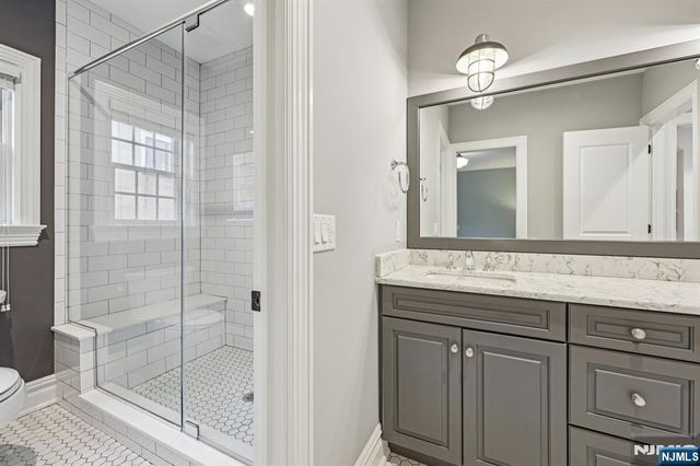 16 Norman Place, Tenafly, NJ 07670