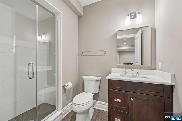 16 Norman Place, Tenafly, NJ 07670