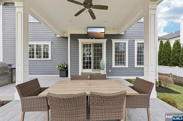 16 Norman Place, Tenafly, NJ 07670