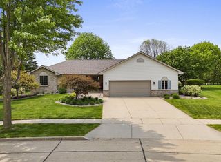 4509 N HAYMEADOW AVENUE, Appleton, WI 54913