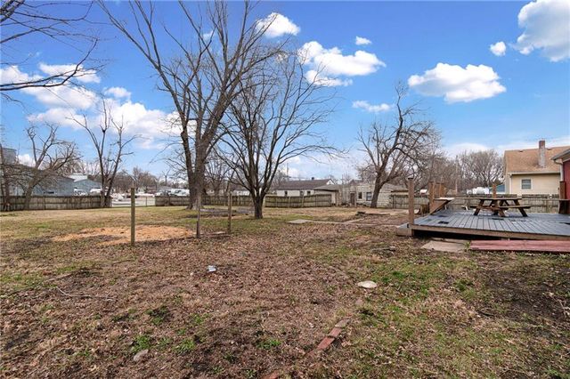 608 W Maple Street, Plattsburg, MO 64477
