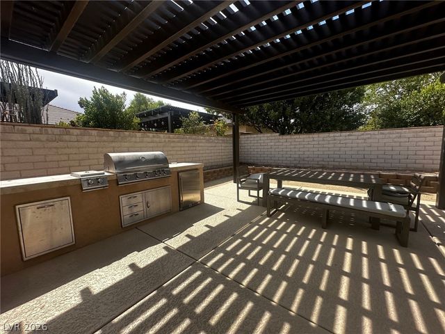 8623 Golden Canyon Road, Las Vegas, NV 89129