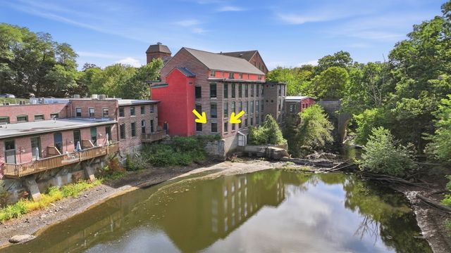 14 Sanford St 5, Medway, MA 02053