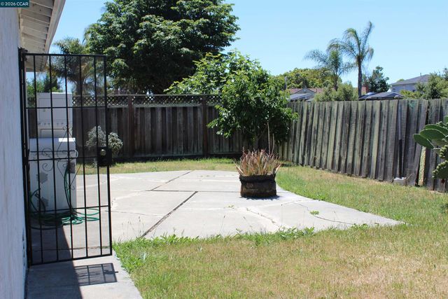 36305 Colbert Pl, Newark, CA 94560