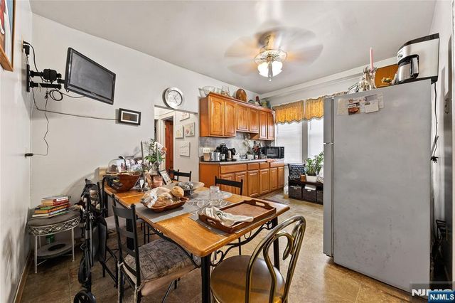 284-286 12th Street, Newark, NJ 07107