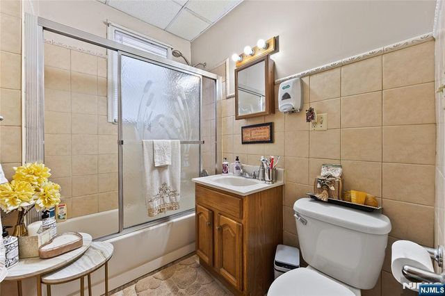 284-286 12th Street, Newark, NJ 07107