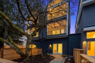 13548 39th Avenue NE #B, Seattle, WA 98125