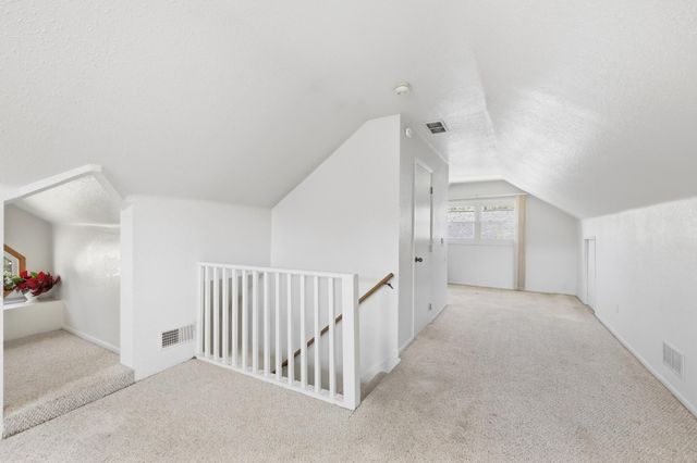 986 Blair Avenue, Saint Paul, MN 55104