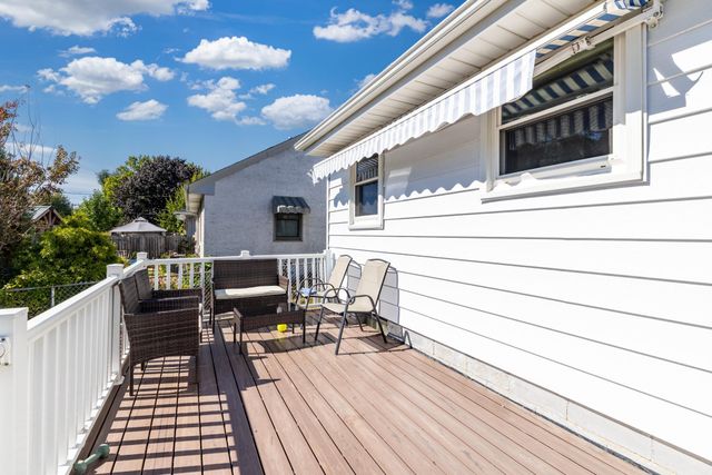 986 Blair Avenue, Saint Paul, MN 55104