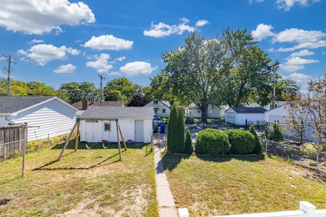 986 Blair Avenue, Saint Paul, MN 55104
