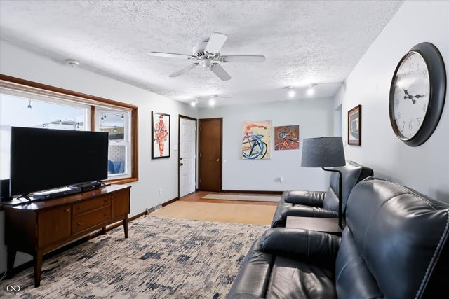 10280 E County Road 100 Road S, Avon, IN 46123