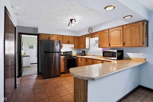 10280 E County Road 100 Road S, Avon, IN 46123
