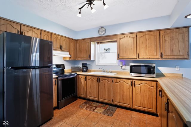10280 E County Road 100 Road S, Avon, IN 46123