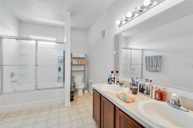 1646 SCARLET OAK LOOP 58C, Winter Garden, FL 34787