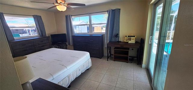 570 MIMOSA AVENUE NW, Port Charlotte, FL 33952
