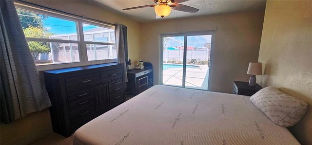 570 MIMOSA AVENUE NW, Port Charlotte, FL 33952