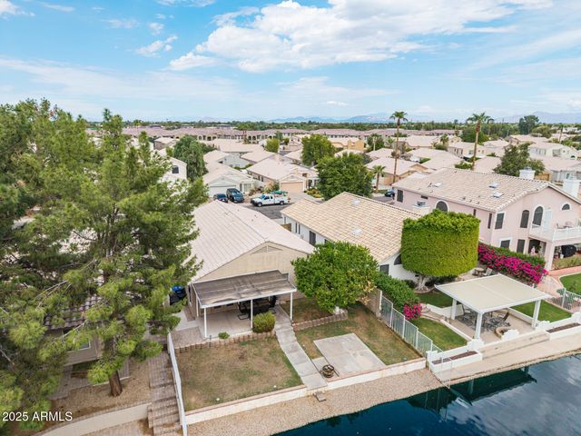 24 S WILLOW CREEK Street, Chandler, AZ 85225