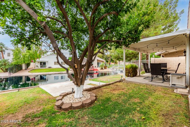 24 S WILLOW CREEK Street, Chandler, AZ 85225