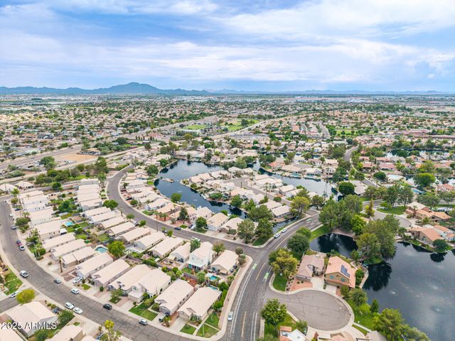 24 S WILLOW CREEK Street, Chandler, AZ 85225