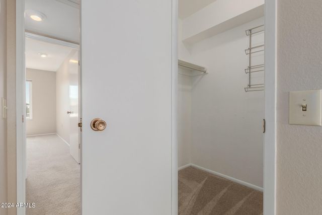 10214 W BURNS Drive, Sun City, AZ 85351