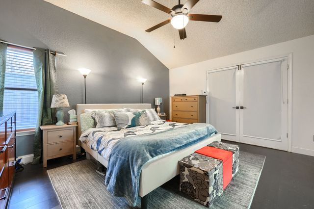322 Allegheny Trail Lane, Garland, TX 75043
