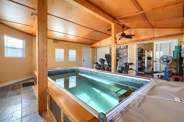 322 Allegheny Trail Lane, Garland, TX 75043