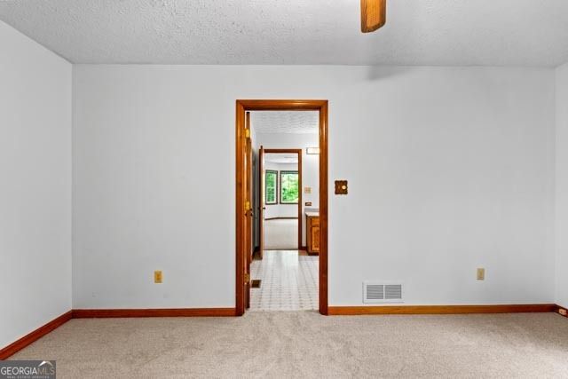 290 Kari Glen Drive, Fayetteville, GA 30215